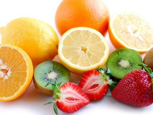 吃什么水果减肥最快 番茄等8种水果让你越吃越瘦